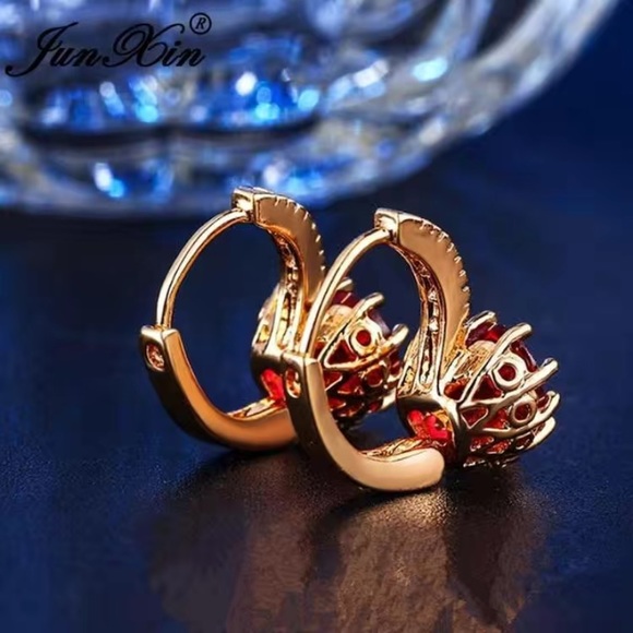 18k Rose Gold Vermiel & Swarovski Crystal Earrings - Picture 3 of 3